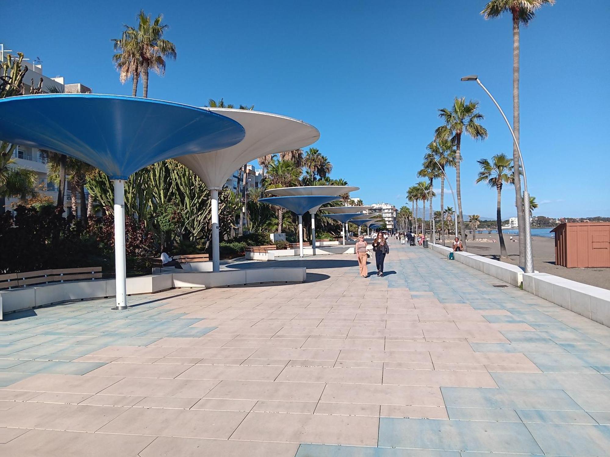Alojamiento Iberia Playa إِستيبونا المظهر الخارجي الصورة